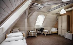 Guest House 