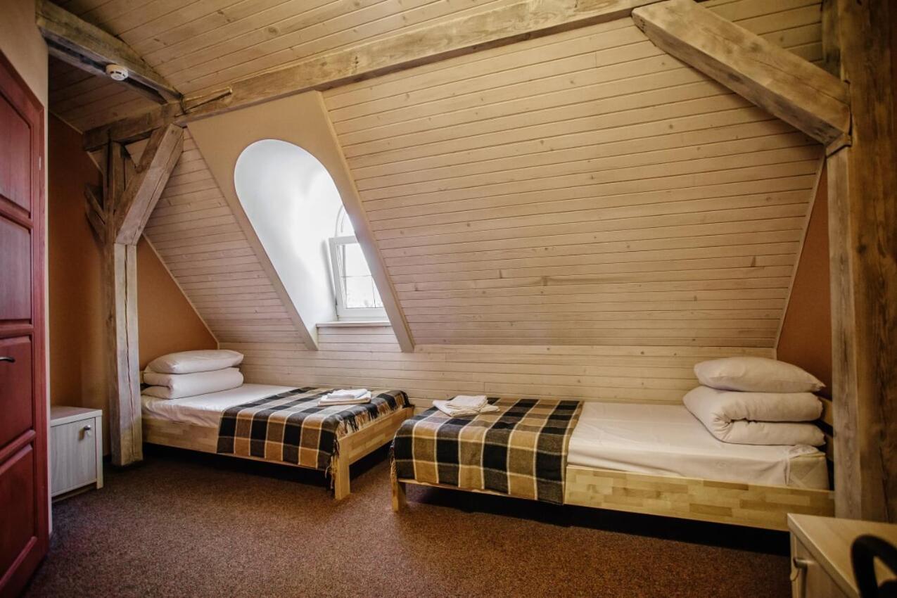Guest House "Arkhistratyg" Lviv Exterior photo