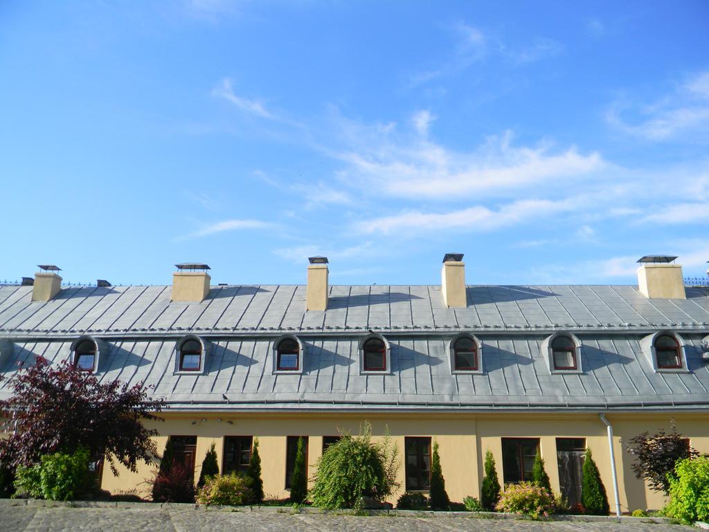 Guest House "Arkhistratyg" Lviv Exterior photo
